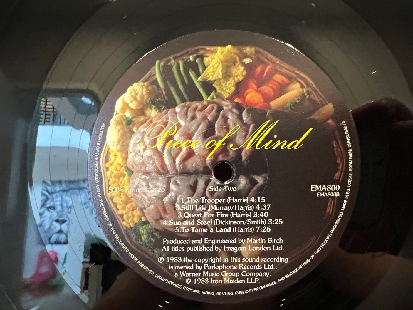 IRON MAIDEN - Piece of Mind - USED VINYL LP - 2014 REISSUE 180g - NM/NM