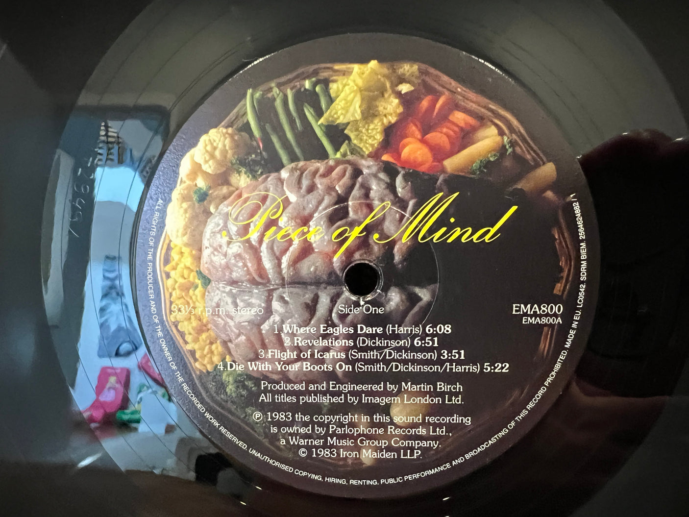 IRON MAIDEN - Piece of Mind - USED VINYL LP - 2014 REISSUE 180g - NM/NM