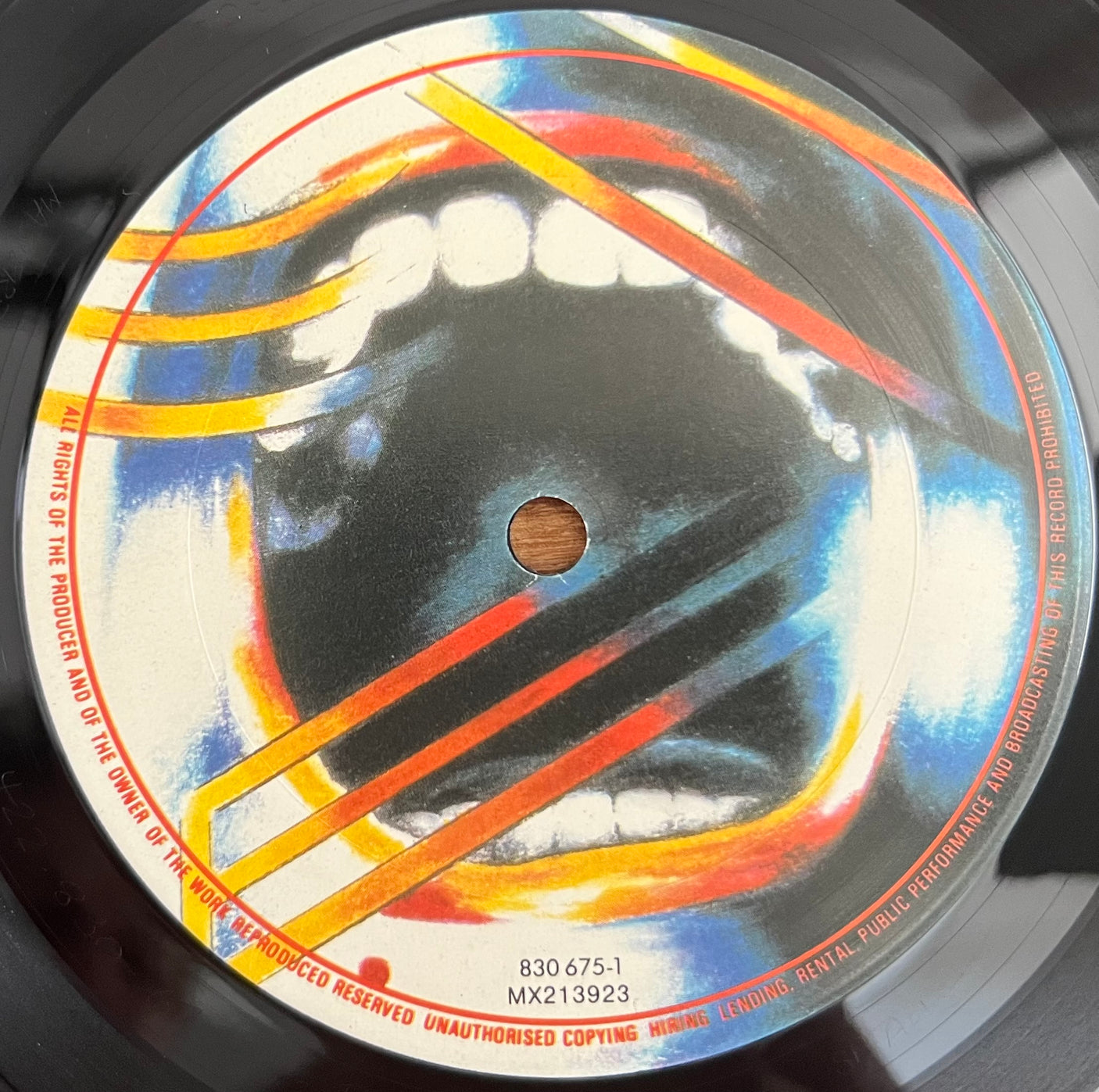 DEF LEPPARD - Hysteria - USED VINYL LP - VG+/VG+