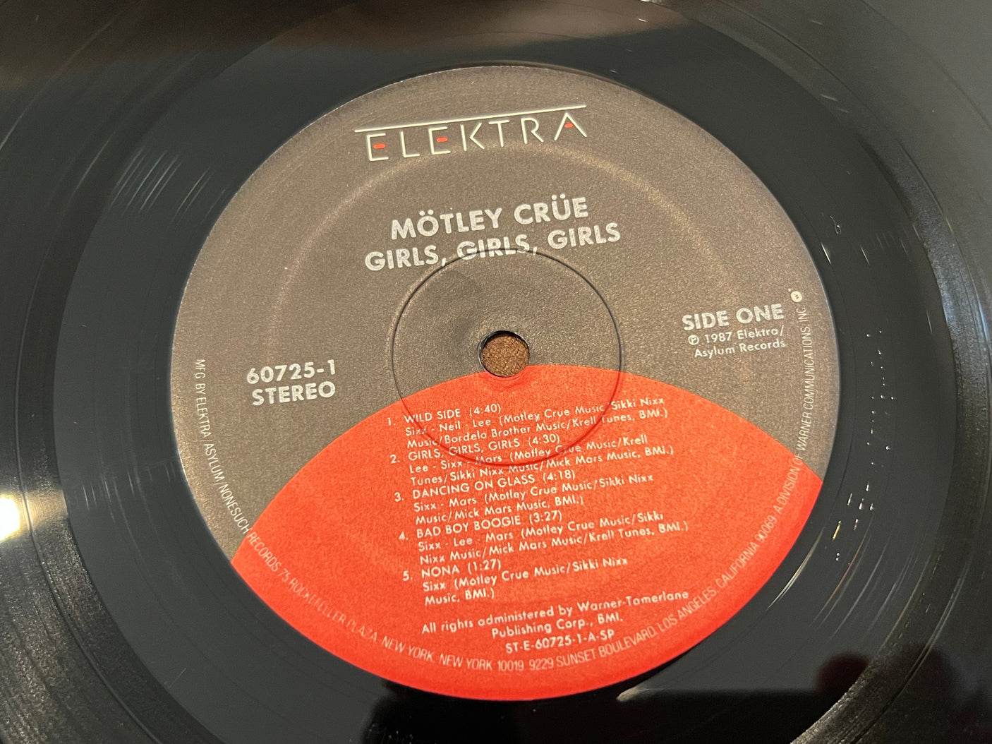 MOTLEY CRUE - Girls, Girls, Girls - USED LP VINYL - VG+/VG+