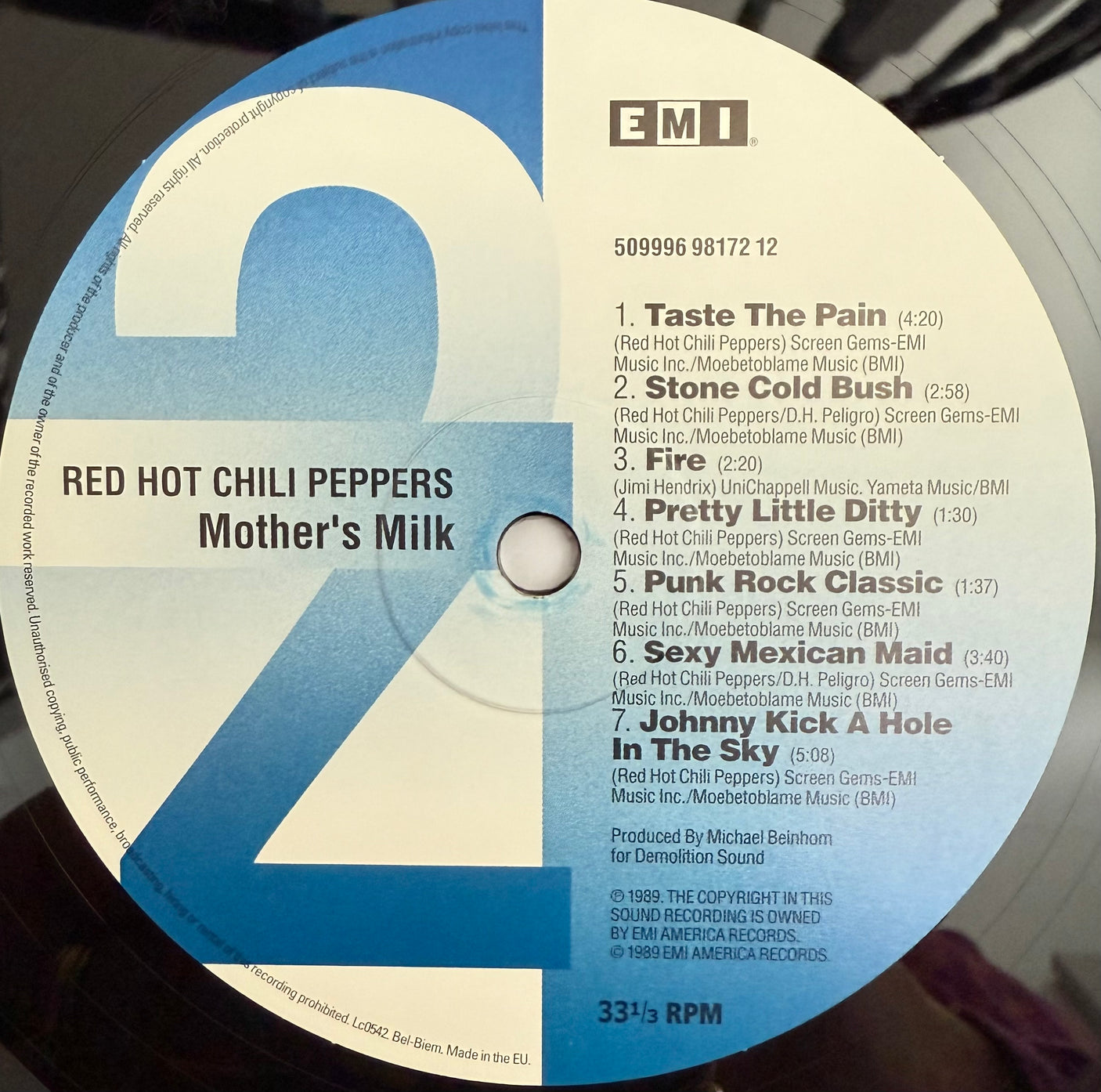 RED HOT CHILI PEPPERS - Mothers Milk - USED LP VINYL - REISSUE - NM/NM