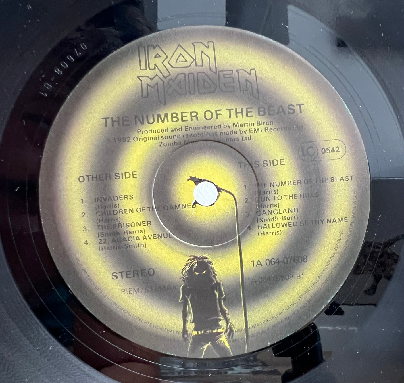 IRON MAIDEN - The Number Of The Beast - USED LP VINYL - VG+/VG+