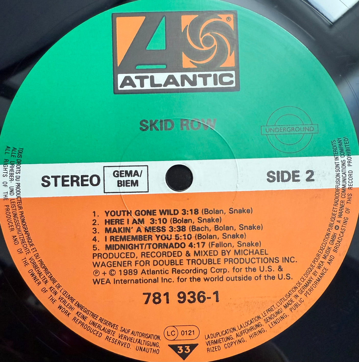 SKID ROW - Skid Row (Self Titled) - USED LP VINYL - ORIGINAL 1989 EUROPE PRESS - VG+/VG+