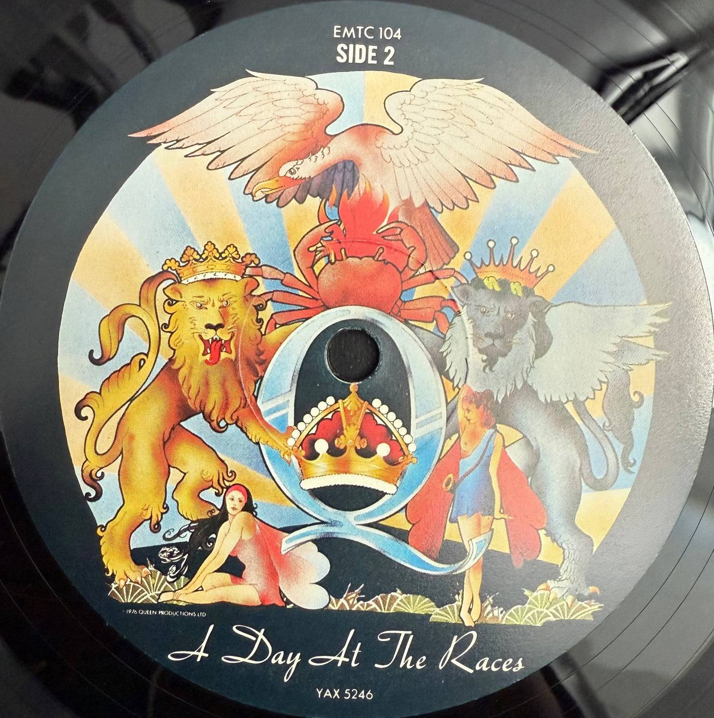 QUEEN - A Day At The Races - USED LP VINYL - ORIGINAL 1976 UK PRESS - VG+/VG+